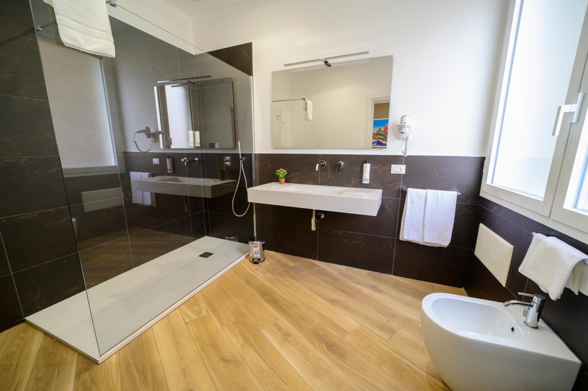 Maqueda - Room & Suite Palermo Eksteriør bilde